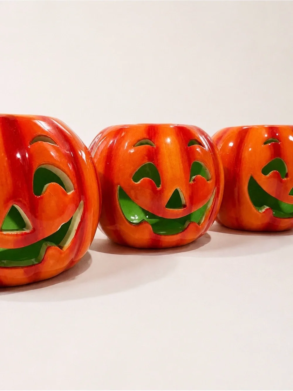 Halloween Alley CVS 2007 Pumpkin Tea Light Holders Set of 6